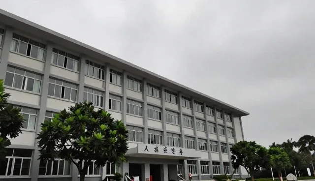 提示词交易什么区别，实测参数如何精准标注